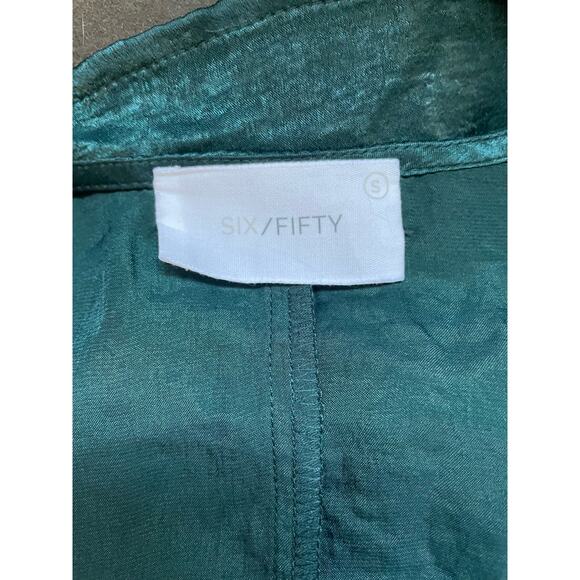 Six/Fifty Opal top in Hunter Emerald Green Blouse Size Small Womens New - Picture 4 of 8
